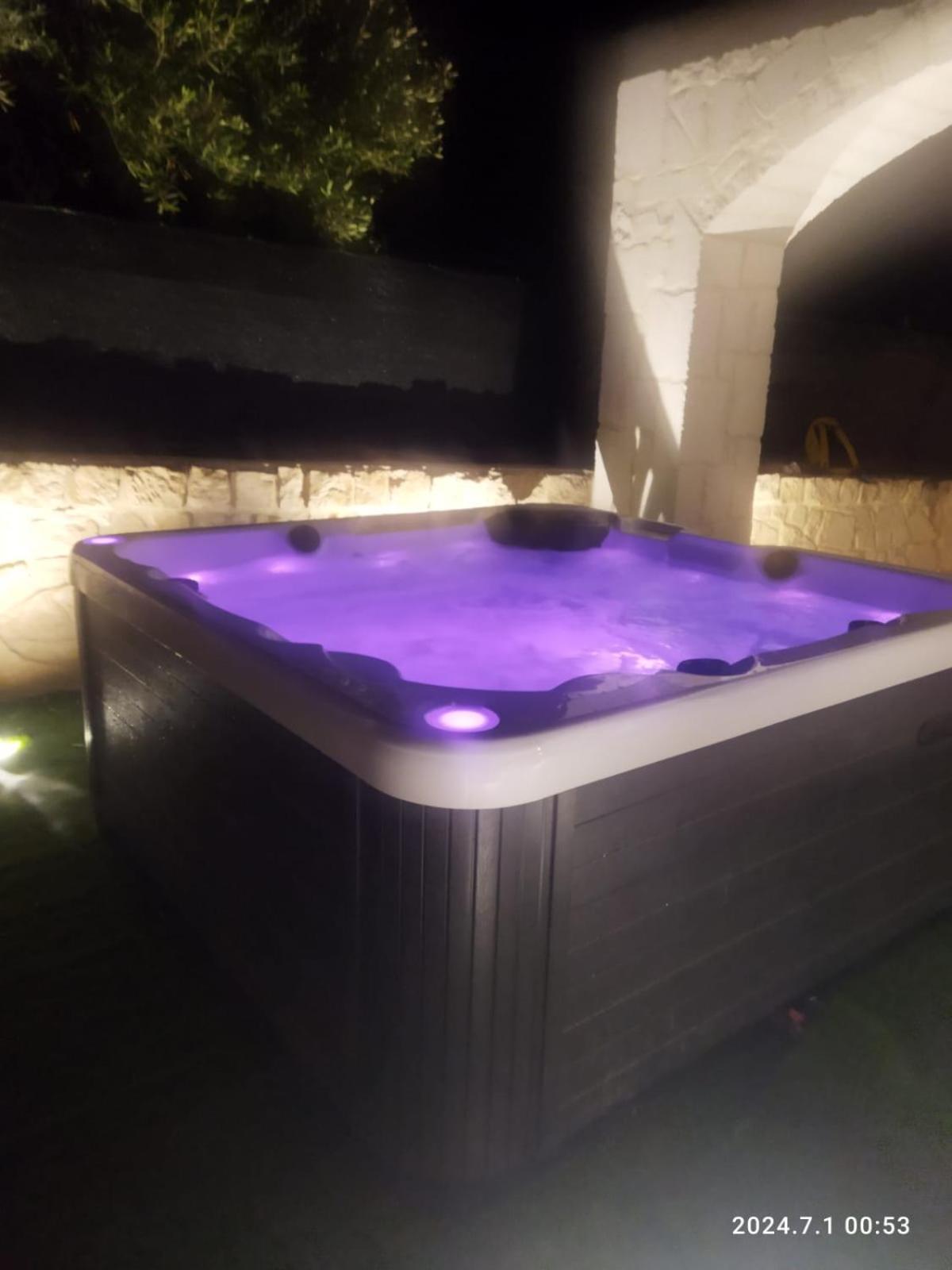 Brachychiton Holiday home *