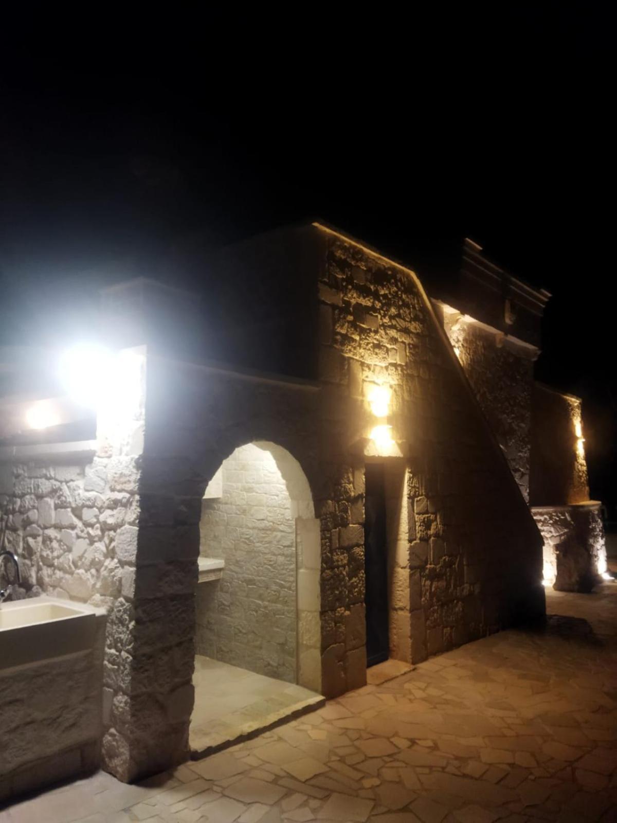 Brachychiton Holiday home